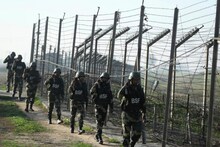 সীমান্তে বড় টেনশন, BSF-র চোখের সামনে চোরাচালেন, এবার কী হবে? আশঙ্কার কালো মেঘ