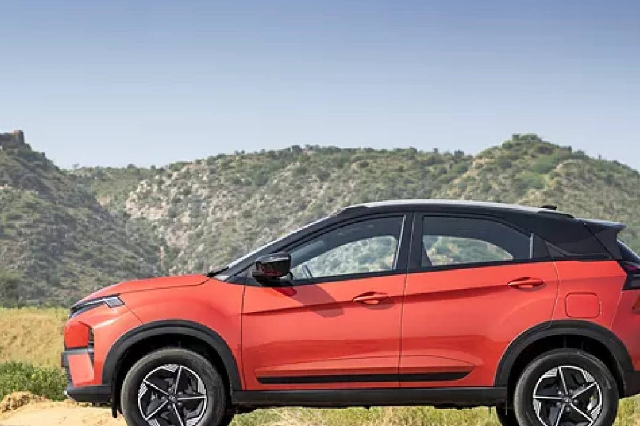 অফার না কি স্ক্যাম? নতুন টাটা নেক্সন কিনলেই মিলবে ১৮ লাখ টাকা!