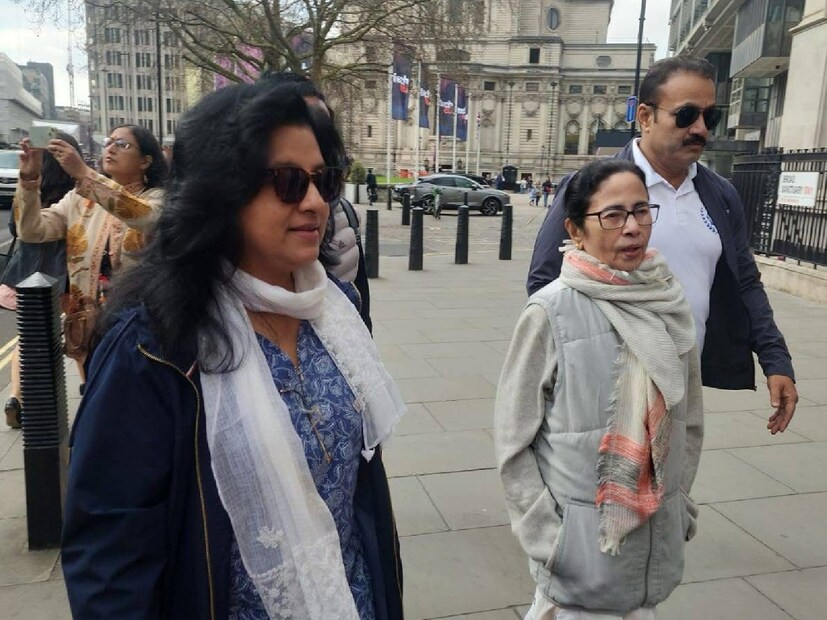 লন্ডনে ঠাসা কর্মসূচি রয়েছে মুখ্যমন্ত্রী মমতা বন্দ্যোপাধ্যায়ের। প্রাতঃভ্রমণ করলেন, এমনকী সৌরভ গঙ্গোপাধ্যায়ের স্ত্রী ডোনার সঙ্গে হাঁটলেন মুখ্যমন্ত্রী।