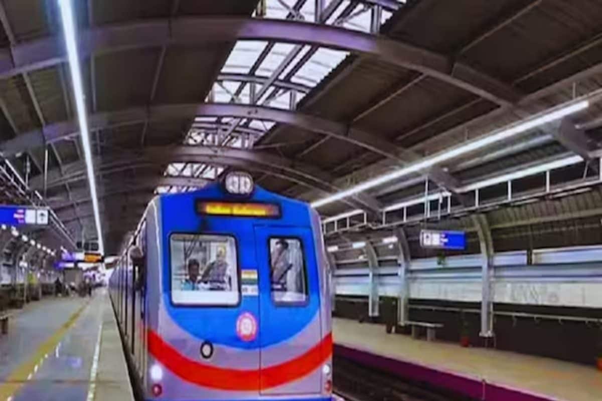 মেট্রো চড়ে এয়ারপোর্ট, কবে হচ্ছে চালু?