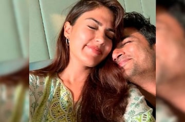 সুশান্ত সিং রাজপুতের মৃত্যুতে ক্লিনচিট পাওয়ার পর ভাই-বাবাকে নিয়ে সামনে এলেন রিয়া