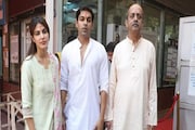 সুশান্ত সিং রাজপুতের মৃত্যুতে ক্লিনচিট পাওয়ার পর ভাই-বাবাকে নিয়ে সামনে এলেন রিয়া