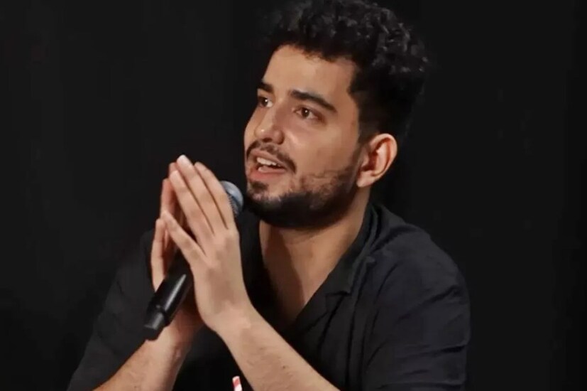 বিচারপতি সূর্য কান্ত বলেন যে, “কিছু মানুষ রয়েছেন, যাঁরা মুক্ত বাকস্বাধীনতা ইত্যাদি নিয়ে প্রবন্ধ লিখছেন। এগুলিকে কীভাবে সামলাতে হয়, সেটা আমরা জানি। প্রত্যেকটি মৌলিক অধিকারের পরেই কর্তব্য আসে। রয়েছে আরও বিধিনিষেধও।”