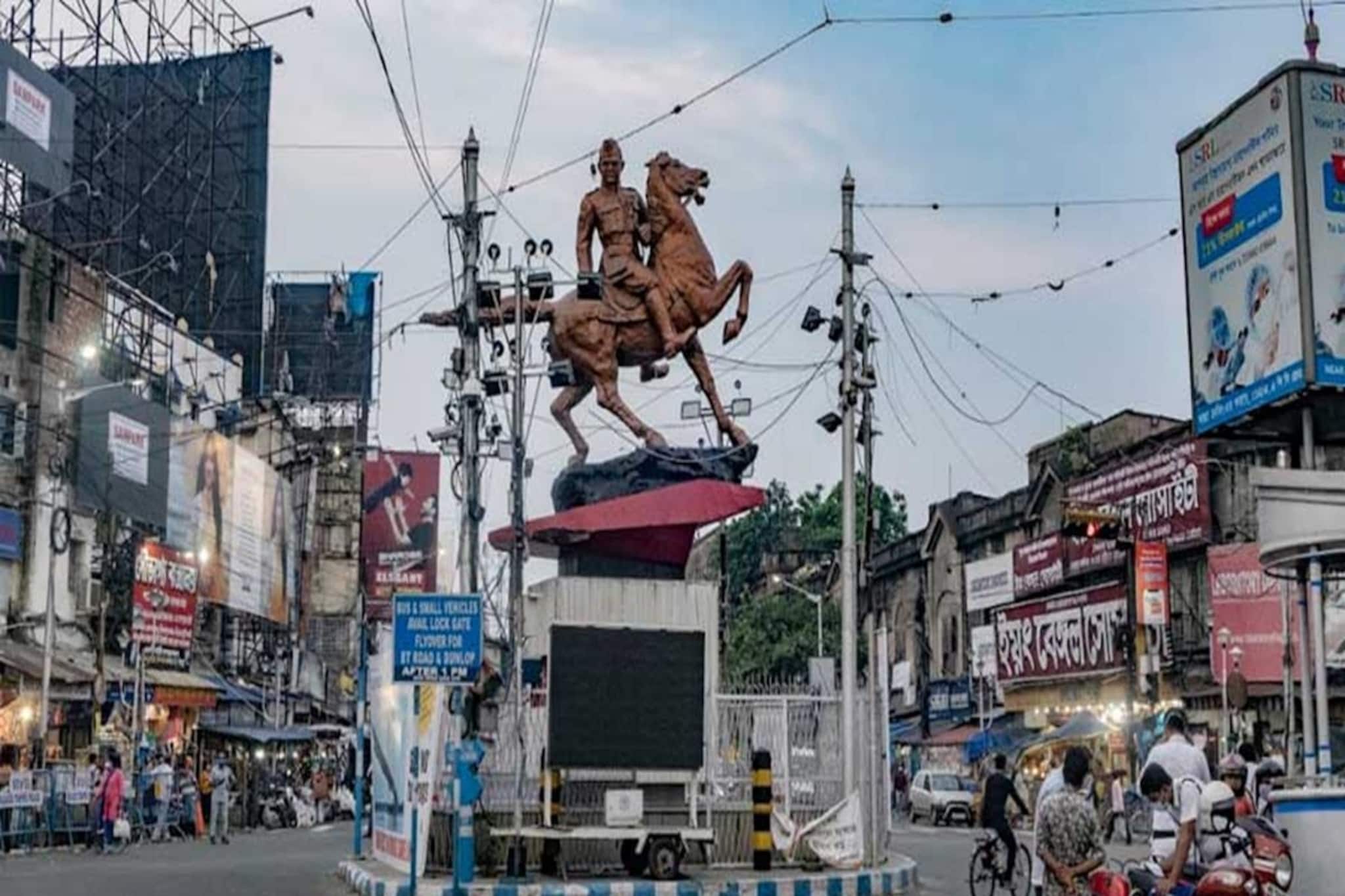 তাই নাকি!...সেই থেকে নাম হল 'শ্যামবাজার'! কে এই 'শ্যাম' জানেন কি? চমকে উঠবেন