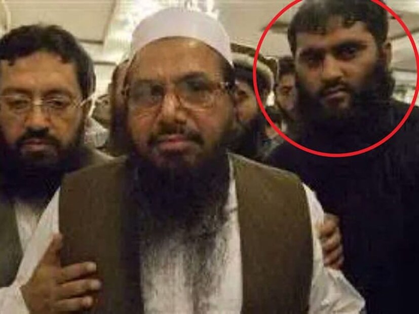 পাকিস্তান থেকে এল ভারতের জন্য বিরাট খবর। ভারতের আরও এক সন্ত্রাসবাদী শত্রুর মৃত্যুর খবর মিলেছে পাকিস্তান থেকে। এবার যার মৃত্যু হল, তার নাম আবু কাতাল সিন্ধি। সে লস্কর-ই-তৈবার প্রথম সারির সন্ত্রাসবাদী ছিল। মুম্বই হামলার মাস্টারমাইন্ড হাফিজ সঈদের খুব কাছের লোক ছিল বলেও জানা গিয়েছে।