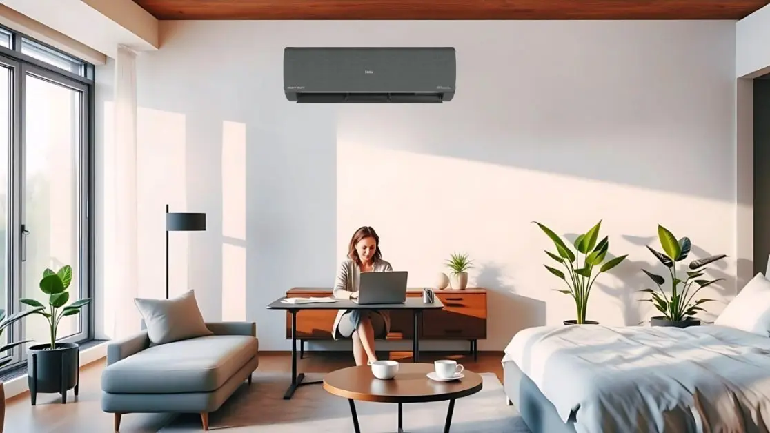 Panasonic 1.5 Ton 5 Star Premium Wi-Fi Inverter Smart Split AC: ৭০৩ CFM এয়ারফ্লো এবং ৭টি কনভার্টিবল মোড সহ এটি ৫৫ ডিগ্রি সেলসিয়াস পর্যন্ত কাজ করতে সক্ষম। এতে ট্রু AI মোড ও R32 পরিবেশবান্ধব রেফ্রিজারেন্ট রয়েছে।