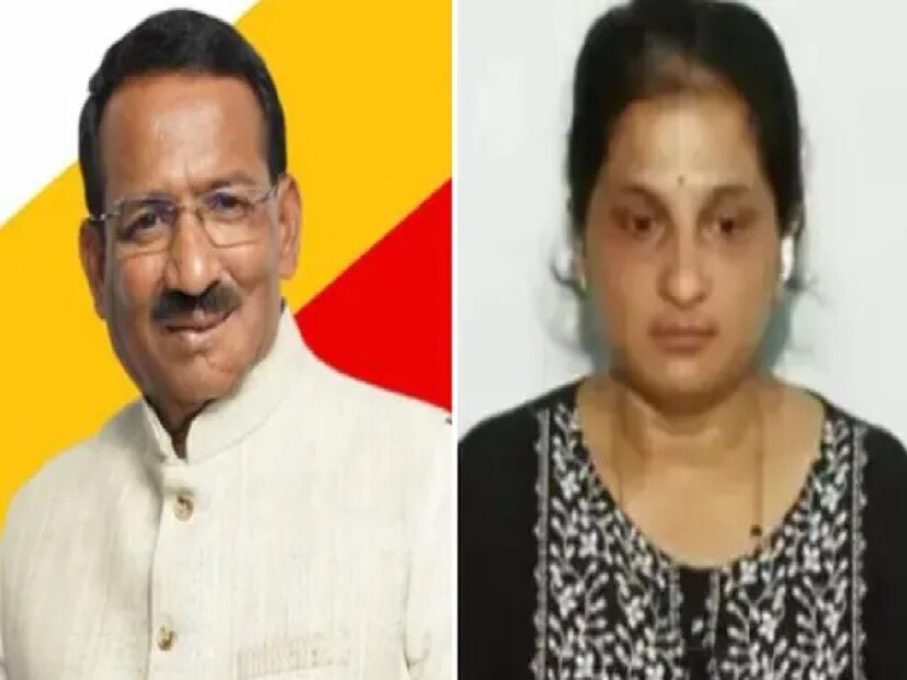 কর্নাটকের কংগ্রেস মন্ত্রী আর বি টিম্মাপুরের দাবি, 'জঙ্গিরা পরিচয় জিজ্ঞেস করতেই পারে না। কার্গিল হোক, পুলওয়ামা হোক বা পহেলগাঁও। প্রতিটা জায়গায় নিরাপত্তার ব্যর্থতা। মৃত্যু নিয়ে রাজনীতি করতে চাইলে আপনি যদি দেখেন নাম-পরিচয় জেনে জঙ্গিরা গুলি চালিয়েছে বলা হচ্ছে, তাহলে সংখ্যালঘুদের কেন গুলি করা হল না?'