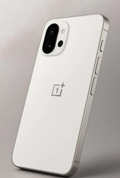 OnePlus চিনা প্রেসিডেন্ট ল্যুইস লি-এর থেকে পাওয়া আপডেট অনুযায়ী, OnePlus 13T পাওয়া যাবে তিনটি কালার ভ্যারিয়েন্টে। যদিও কোন কোন শেডে এই ফোন মিলবে, সেটা এখনও প্রকাশ করা হয়নি। লি ব্যাখ্যা করে বলেন যে, এর মধ্যে অবশ্য একটি রঙ অত্যন্ত স্পেশ্যাল হতে চলেছে।