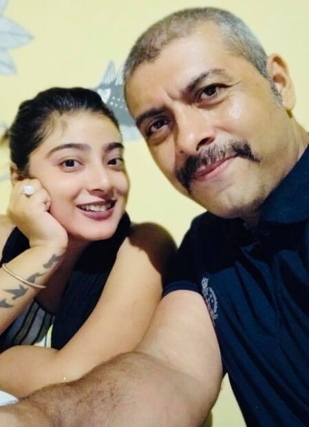 ২৫ বছরের বয়সের ফারাফ ফুঃ দিয়ে উড়িয়ে দিয়ে প্রেমের সম্পর্ককে বিয়েতে নিয়ে গিয়েছিলেন সুদীপ এবং পৃথা৷ সোশ্যাল মিডিয়ায় বহু সুন্দর মুহূর্তও শেয়ার করতেন দুজনেই৷ 