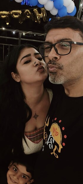 কিন্তু সবটাই নাকি মজার মজা! বললেন সুদীপ৷ রবিবারই সকালে তিনি একটি ভিডিও পোস্ট করে জানিয়ে দিলেন তাঁদের কোনও সমস্যা নেই৷ পুরো ঘটনাটা নাকি পৃথা মজা করেছেন! 