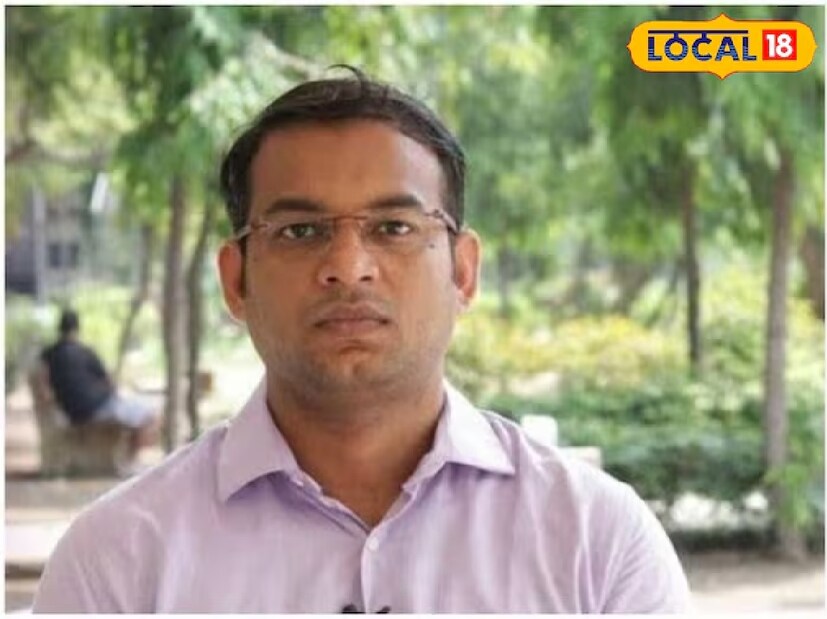 ইউনিয়ন পাবলিক সার্ভিস কমিশন, সংক্ষেপে ইউপিএসসি পরীক্ষা দেশের প্রতিযোগিতামূলক পরীক্ষাগুলোর মধ্যে কঠিনতম বললে একটুও ভুল হয় না। আসলে, ইউনিয়ন পাবলিক সার্ভিস কমিশন স্বয়ং দেশের রাষ্ট্রপতির দ্বারা গঠিত হয়, তা একটি সাংবিধানিক সংস্থা। এটি অল ইন্ডিয়া সার্ভিস এবং সেন্ট্রাল সিভিল সার্ভিসেস, গ্রুপ এ এবং বি-এর জন্য অফিসার নিয়োগ করে, একমাত্র যথাযথ যোগ্যতা দ্বারাই এই পরীক্ষায় উত্তীর্ণ হওয়া যায়। এর জন্য বলাই বাহুল্য কঠোর পরিশ্রম দরকার! তা যুক্তিসঙ্গতও বটে। কেন না, যে পরীক্ষায় উত্তীর্ণ হওয়ার মাধ্যমে দেশ তার আইএএস, আইপিএস, আইএফএস-এর মতো শীর্ষ স্তরের সরকারি কর্মী পেয়ে থাকে, তা সহজ হওয়ার কথাও নয়।