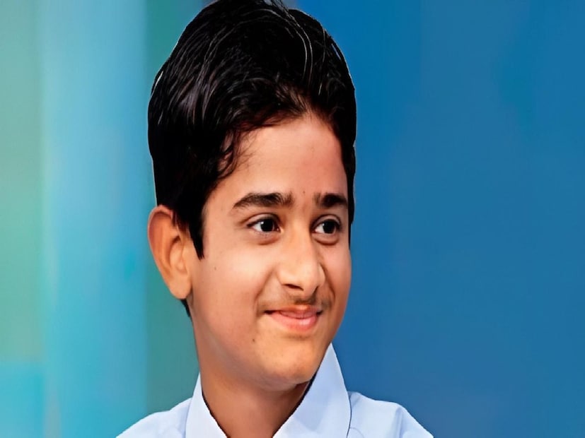 একেবারে খাঁটি প্রতিভার অধিকারী এই বালক প্রথম থেকেই নিজের অসামান্য বুদ্ধির ছাপ রেখেছেন। মাত্র ১০ মাস বয়সেই হাঁটাচলা করতে এবং কথা বলতে শিখে গিয়েছিল। এরপর মাত্র ২ বছর বয়সেই পড়া এবং লেখার কৌশলও রপ্ত করে ফেলেছিল। ফলে একরত্তি শিশুর এহেন প্রতিভা দেখে অনেকেই বিস্ময় প্রকাশ করেছিলেন। 