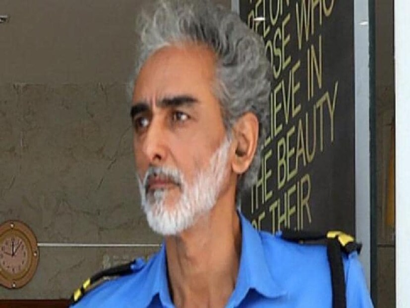 উত্তর যা পাওয়া গিয়েছে তা সম্পূর্ণ না হলেও কিয়দাংশে বলিউডের বিপরীতেই যায়। জানা গিয়েছে, শরীর তাঁর ভাল ছিল না। তাই কয়েকদিন অভিনয় থেকে বিরতি চেয়েছিলেন সাবি সিধু। কিন্তু সেই বিরতি যে চিরকালের জন্য হয়ে যাবে, তা তিনি ভাবেননি। সূত্রের খবর, অভিনেতা যখন অসুস্থ হয়ে পড়েন, তখন তাঁর হাতে স্বাভাবিকভাবেই কোনও কাজ ছিল না। 