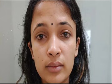 ধৃত স্কুল শিক্ষিকা৷ 