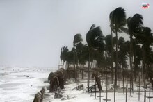 ধেয়ে আসছে ঘূর্ণিঝড় মান্থা! বাংলা ও কলকাতায় কতটা প্রভাব? গতিবেগ ও বৃষ্টি হবে কেমন?