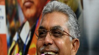 কী করলেন দিলীপ ঘোষ?
