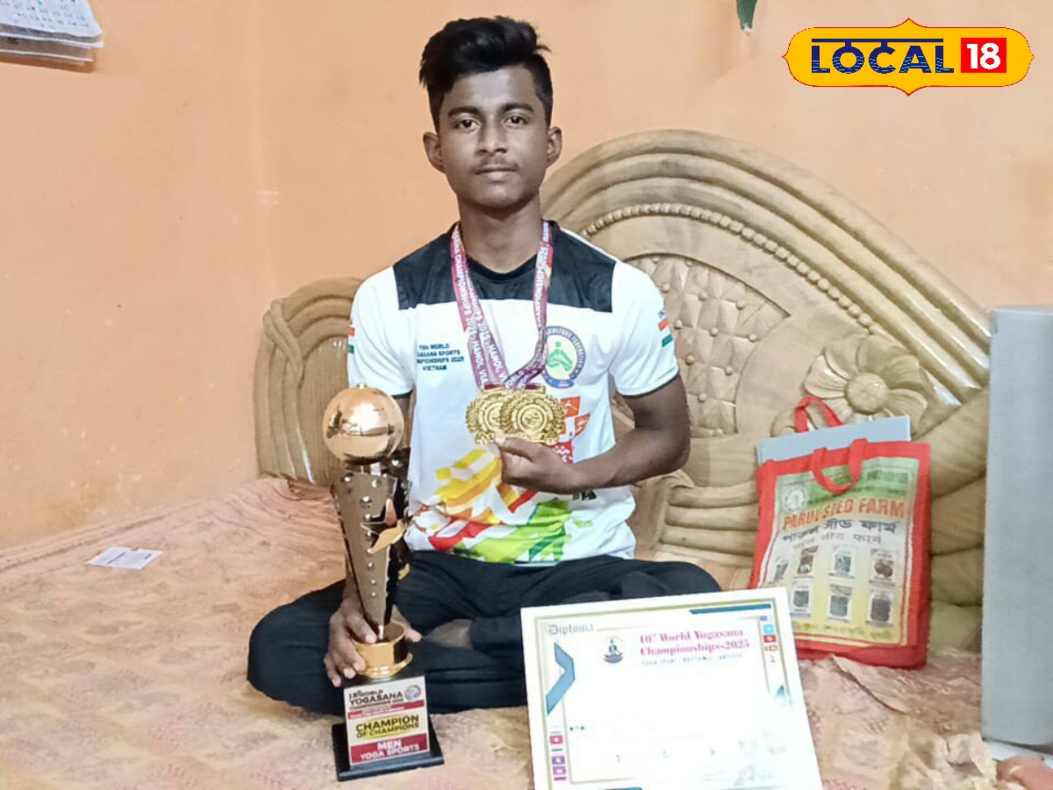 ভাঙা টালির ঘর থেকে বিশ্বজয়! বৈদ্যবাটির ছেলের বাংলার সম্মান বাড়াল বিশ্বের দরবারে