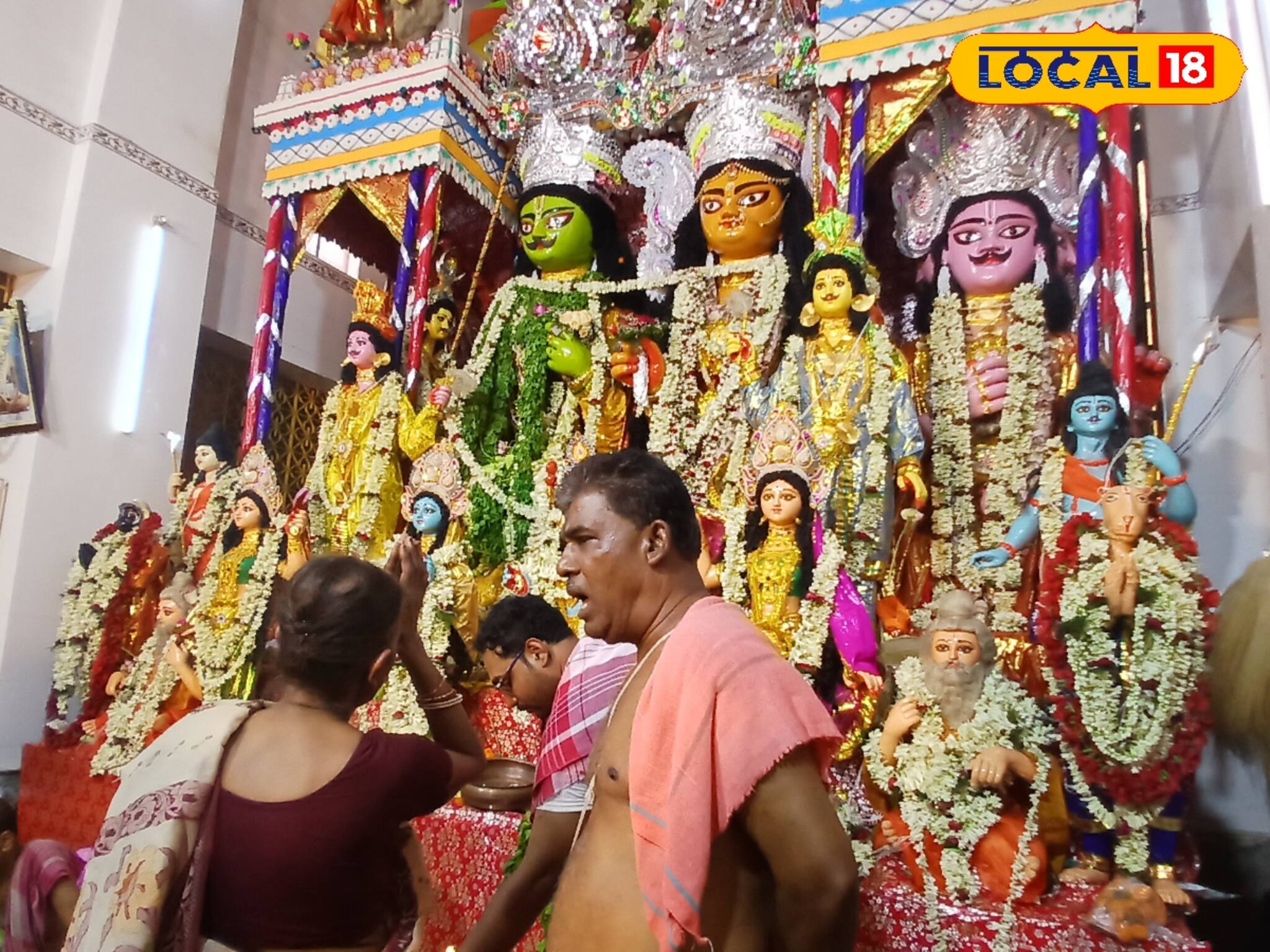 বাংলার প্রাচীন মন্দির! রাম নবমীতে লক্ষাধিক ভক্ত-সমাগম ঘটে হাওড়া রামরাজাতলায়