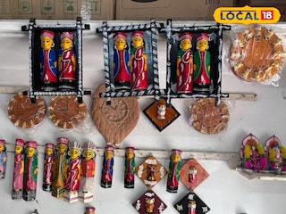 কাঠের পুতুল  কাঠের পুতুল