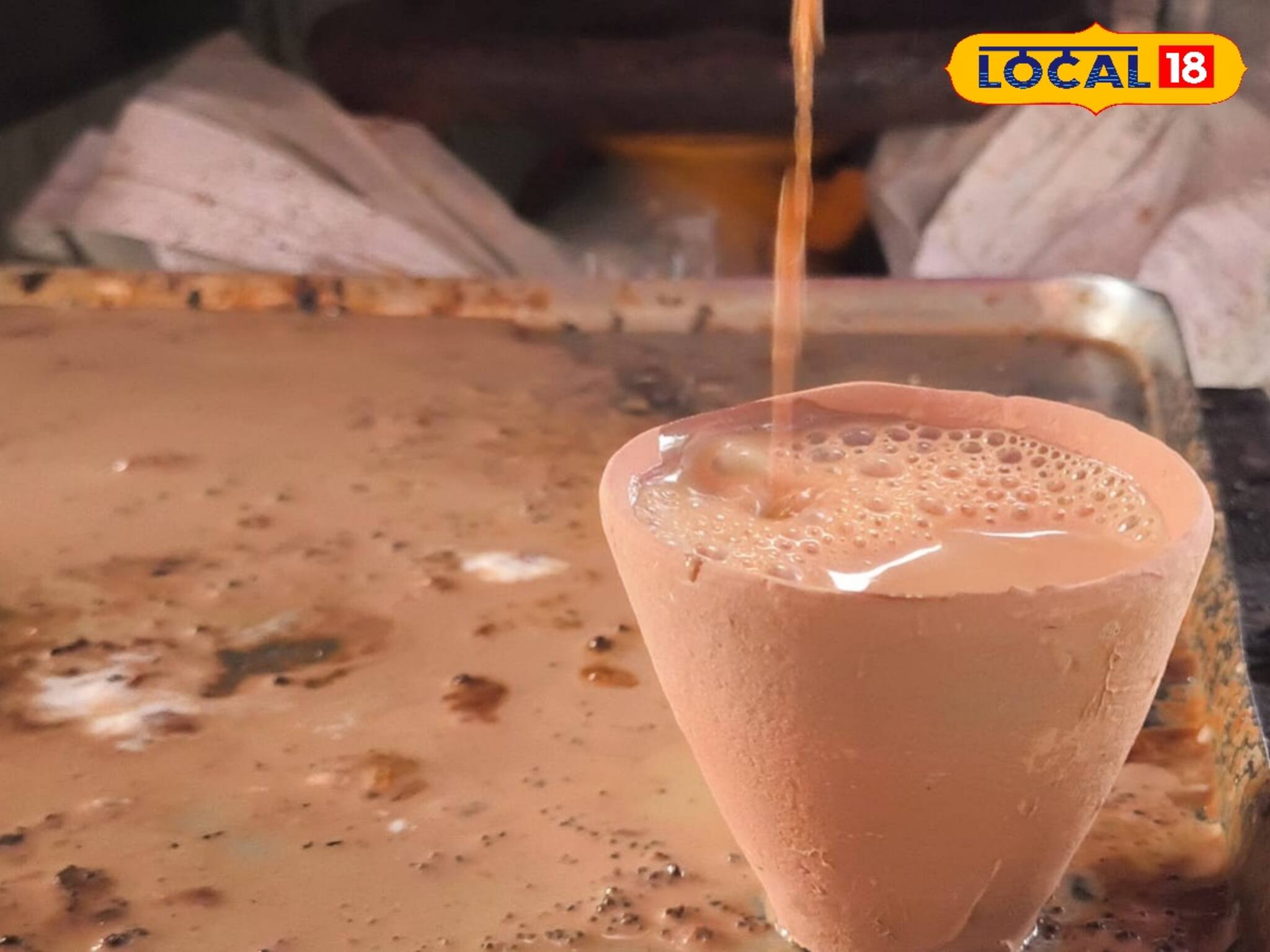 মোস্ট ওয়ান্টেড! দেখে মনে হবে আইসক্রিম, এই মালাই চা খেতে দূর দূরান্ত থেকে আসেন অনেকে