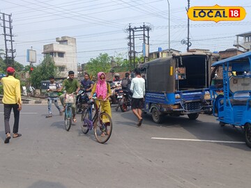 ১৬ নম্বর জাতীয় সড়কে সিগন্যাল না মানা বাসের ধাক্কায় যখম ৬ ১৬ নম্বর জাতীয় সড়কে সিগন্যাল না মানা বাসের ধাক্কায় যখম ৬