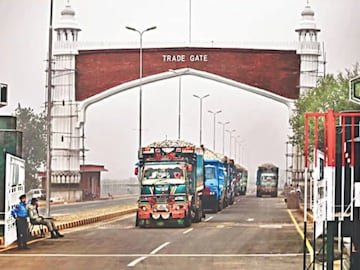 পাকিস্তানের সঙ্গে বাণিজ্য যুদ্ধ শুরু ভারতের (File Photo)