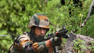 কাশ্মীরের কুলগামে সেনা-জঙ্গি ভয়ঙ্কর গুলির লড়াই! উপত্যকায় ফের সন্ত্রাসের ছায়া, তীব্র আতঙ্ক...