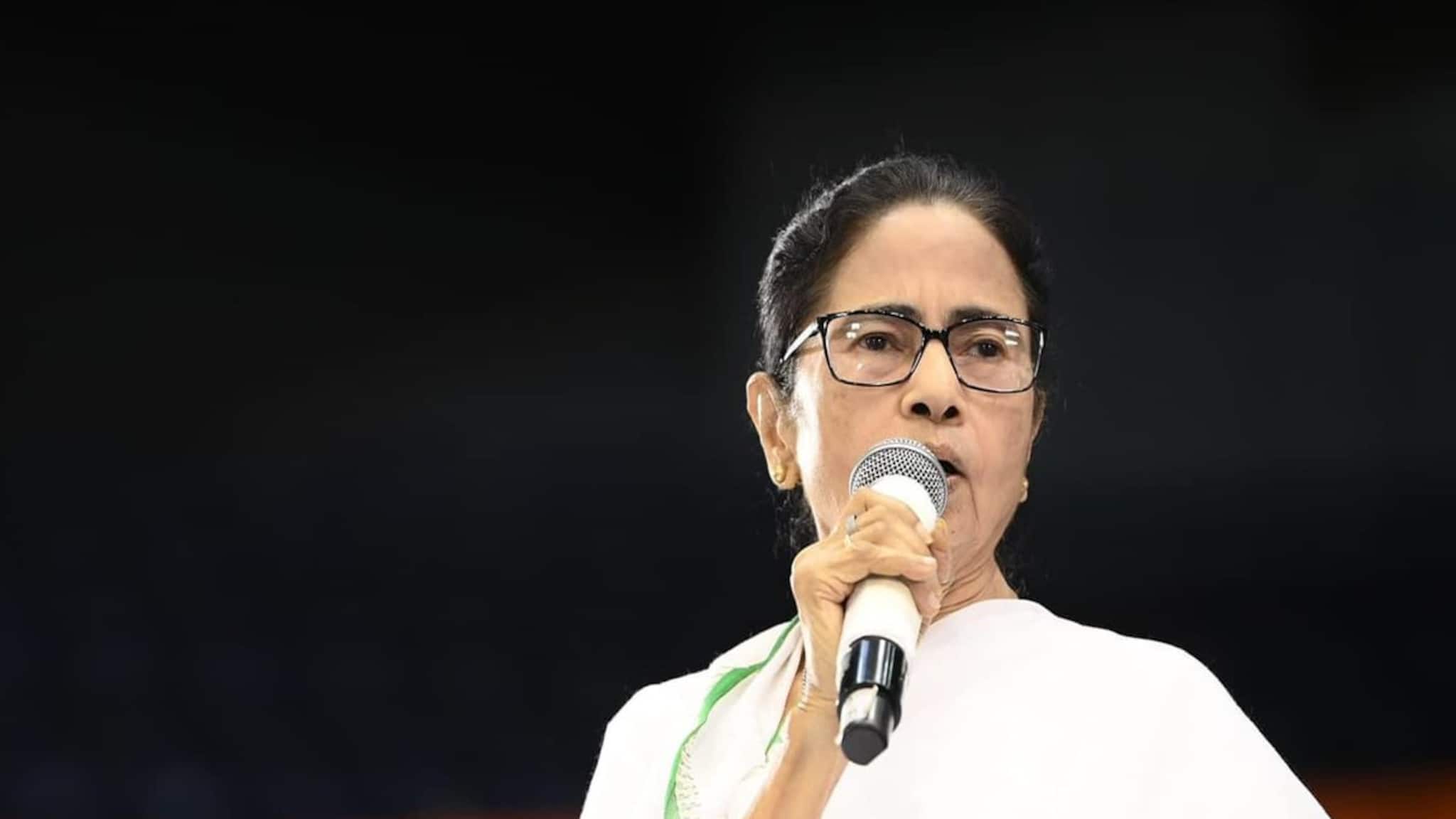 'এজেন্সি মানহানি করছে, সংবিধানকে রক্ষা করুন! দেশের প্রধান বিচারপতির সামনেই বিস্ফোরক মমতা