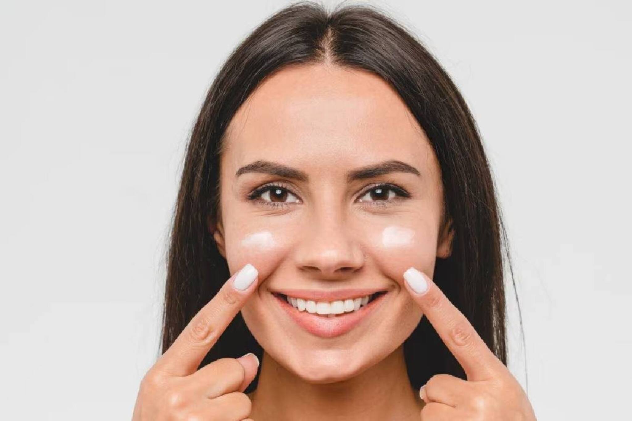 মুখ থাকবে ফুটফুটে! গরমে মুখে লাগান এই ২ খাওয়ার জিনিস! স্কিন কেয়ারের টাকা আর লাগবে না