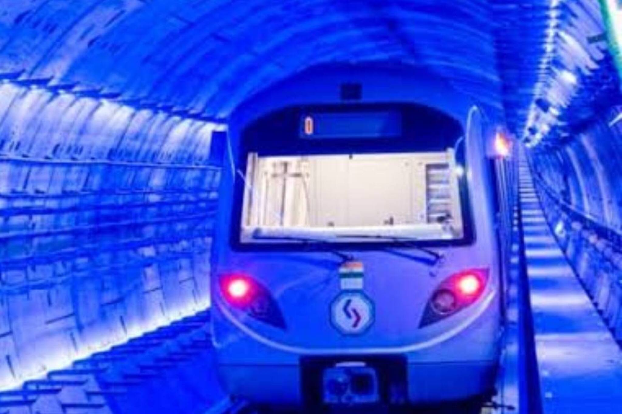 ২৪ এপ্রিলই উদ্বোধন শিয়ালদহ-এসপ্ল্যানেড মেট্রো? এ বার গঙ্গার নীচ দিয়ে হাওড়া-সল্টলেক? জানুন