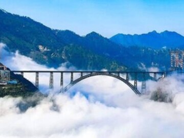 Jammu & Kashmir Tourism: চন্দ্রভাগা নদীর উপর চেনাব রেলসেতুর কাজ প্রায় শেষ, ভূস্বর্গ ভ্রমণ এখন আরও মনোরম