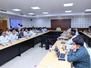 বিনিয়োগ টানার লক্ষ্যে শিল্প বান্ধব নীতি প্রণয়নে জোর উত্তর পূর্বাঞ্চলে