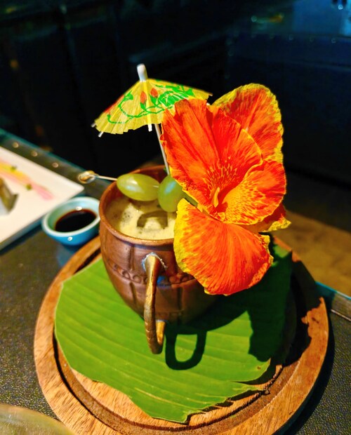 ‘‘এবার পয়লা বৈশাখে কলকাতা স্বাগত জানাচ্ছে নয়েজ-কে, যা সন্ধ্যা নামার পরে শহরবাসীর নতুন গন্তব্য। নিছকই এক নাইটক্লাব নয়, ইলেকট্রিক বিটস, বিলাসবহুল অ্যাম্বিয়েন্স, সাবেকি বাঙালি স্বাদে অনুপ্রাণিত ককটেলে শহরের নৈশজীবনকে এক নতুন রূপ দিচ্ছে নয়েজ। ট্র্যাডিশন আর ট্রেন্ডের যুগলবন্দিতে প্রতি রাতই এখানে এক অনন্য উদযাপন’’, বলছেন কর্ণধার কুণাল গুপ্তা (Kunal Gupta, Owner, NOISE)।