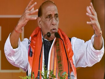 Rajnath Singh on Pahalgam Terror Attack: ‘অল্প সময়ের মধ্যেই জোরাল জবাব দেবে ভারত’, পহেলগাঁওয়ের বদলা নিয়ে হুঙ্কার রাজনাথের Rajnath Singh on Pahalgam Terror Attack: ‘অল্প সময়ের মধ্যেই জোরাল জবাব দেবে ভারত’, পহেলগাঁওয়ের বদলা নিয়ে হুঙ্কার রাজনাথের
