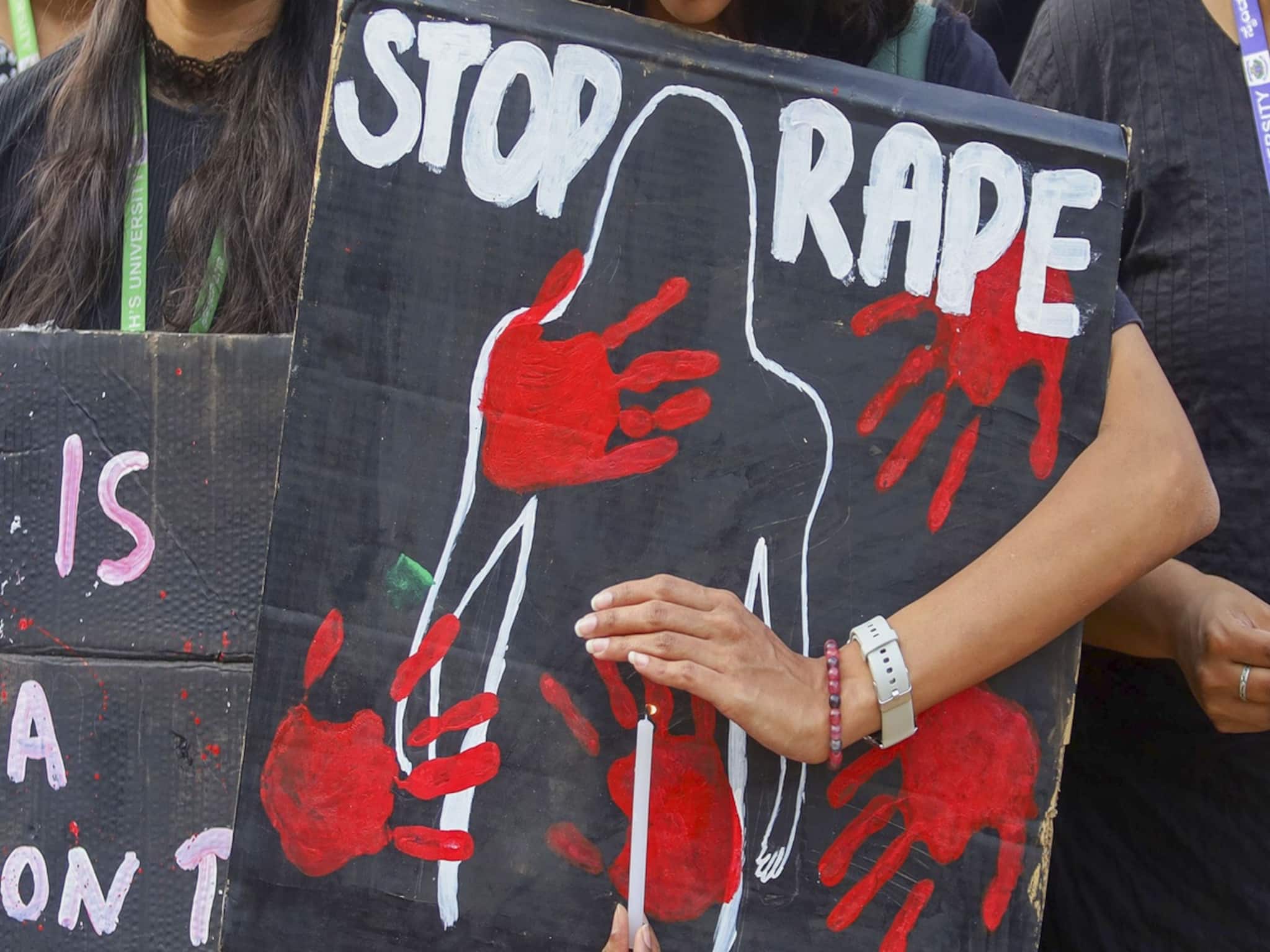 Durgapur: দুর্গাপুরে ডাক্তারি পড়ুয়াকে গণধ*র্ষণের ঘটনায় ধৃতরা কারা? দেখুন তাদের পরিচয়