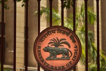 ফের কমল রেপো রেট, RBI-এর এই সিদ্ধান্ত দেবে ৫ বড় সুবিধা, দেখে নিন কীভাবে আপনার লাভ হবে