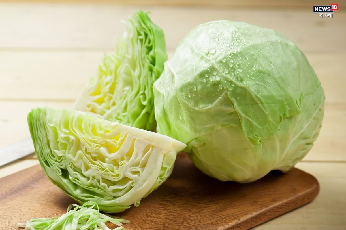 high blood sugar control tips to control diabetes cabbage helps diabetes patientDiabetes Control Tips: রক্ত থেকে ম্যজিকের মত শুষে নেবে সুগার, বাঁধাকপির গুণে ডায়াবেটিস পালাবার পথ পাবে না