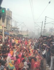 * মহিলা বগির সংখ্যা বৃদ্ধি নিয়ে নিজেদের অবস্থানে অনড় শিয়ালদহ রেল ডিভিশন