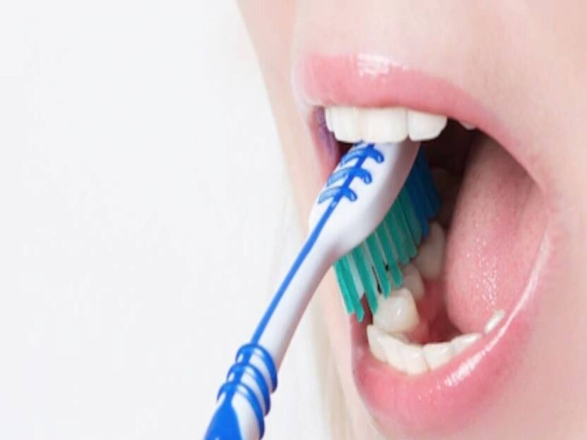 Teeth Care: অজান্তেই দাঁত দুর্বল হয়ে যাচ্ছে! আলিয়া ভাটের পুষ্টিবিদ ব্যাখ্যা করছেন কীভাবে