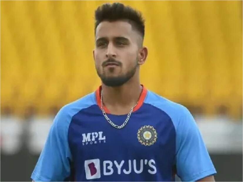 প্রসঙ্গত, ভারতীয় দলের হয়ে খেলেছেন ১০টি একদিনের ও ৮টি টি ২০ ম্যাচ। আন্তর্জাতিক স্তরে রয়েছে ২৪টি উইকেট। কেকেআরের আগামী মরশুমের আগে মাঠে নামার কোনও সম্ভাবনা নেই উমরানের। তবে বর্তমানে কাশ্মীরের জঙ্গি হামলার ঘটনায় মন ভাল নেই ভূস্ব্গের ক্রিকেটারের। হামলায় মৃতদের প্রতি শ্রদ্ধা ও তাদের পরিবারের প্রতি সমবেদনা জানিয়েছেন উমরান মালিক।