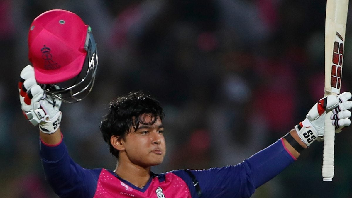 মাত্র ১৪ বছরে ৩৫ বলে সেঞ্চুরি, ৫টি বিশ্বরেকর্ড নিজের নামে করলেন বৈভব সূর্যবংশী