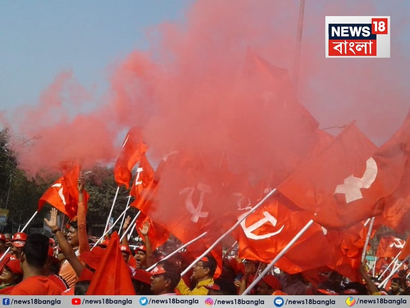 এরপর সুপ্রিম কোর্টে স্পেশাল লিভ পিটিশন দাখিল করেন তিনি। শীর্ষ আদালতের বিচারপতি অরবিন্দ কুমার ও বিচারপতি মনমোহনের ডিভিশন বেঞ্চ এখনই কোনও অন্তর্বর্তী নির্দেশ দেয়নি। তবে, সিপিএমকে এই নিয়ে নোটিস পাঠানোর নির্দেশ দিয়েছে।