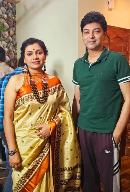 'শর্টস' আর 'রীল' এর যুগে এটা স্পষ্ট যে মানুষ একঘেয়েমি বড়দাস্ত করছেনা। এর প্রভাব বৈবাহিক বা প্রেমের সম্পর্কে। সবাই শুধু মুভ অন করে চলেছে। 