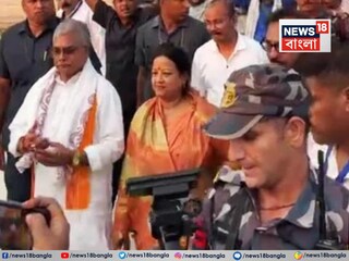 জগন্নাথ মন্দিরে সস্ত্রীক দিলীপ ঘোষ