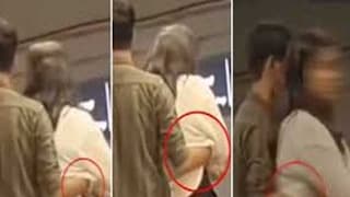 এই দৃশ্যই দেখা যায় বেঙ্গালুরু মেট্রো স্টেশনে। (ছবি- নিজস্ব)