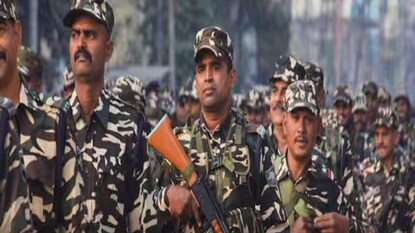 চলছে টহল চলছে টহল