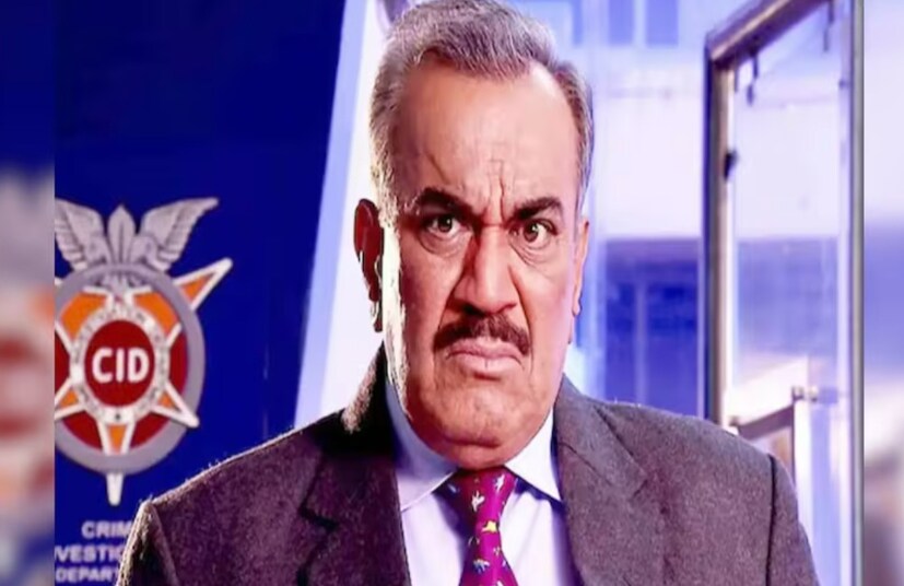 CID-এর আগামী এপিসোডে একটি বোমা ব্লাস্টের দৃশ্য দেখানো হবে যেখানে ACP প্রদ্যুম্নের চরিত্র কথিতভাবে মারা যাবে। এখন এই খবরের উপর শিবাজি সাটম প্রতিক্রিয়া জানিয়েছেন।
