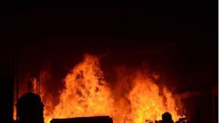 আবার আগুন কলকাতায়! ভরদুপুরে দাউ দাউ করে জ্বলছে লেকটাউনের স্টুডিও, ঘটনাস্থলে দমকল,  প্রতীকী ছবি