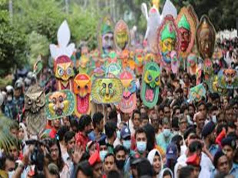 শুক্রবার ঢাকা চারুকলা অনুষদে আয়োজিত এক সাংবাদিক সম্মেলনে এই তথ্য জানানো হয়েছে।