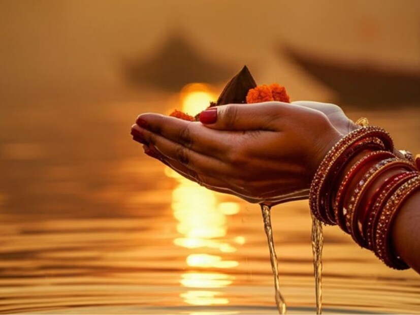 পাশাপাশি জ্যোতিষাচার্য আরও জানালেন এই একাদশী সঠিকভাবে পালন করে পুণ&#x200d;্য লাভ হয়। তার মতে, এই একাদশী পালনে পাপ মুছে যায় এবং ভগবান বিষ্ণু কৃপায় মোক্ষ লাভ হয়। 